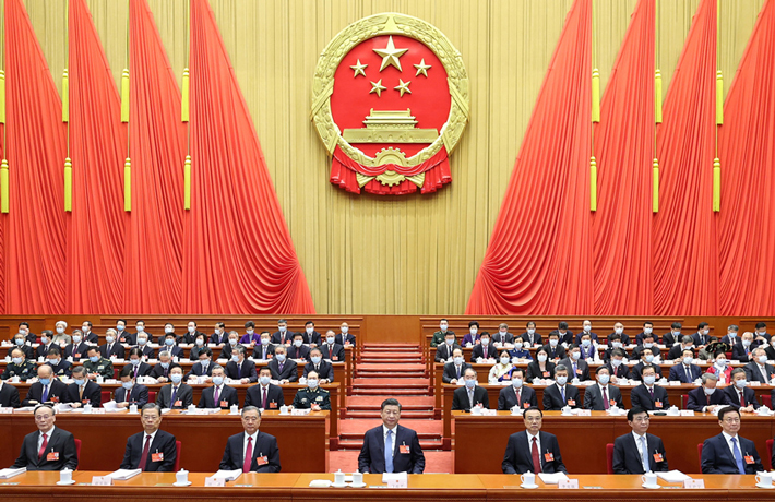 熱烈祝賀第十三屆全國(guó)人民代表大會(huì)第五次會(huì)議在北京人民大會(huì)堂開幕